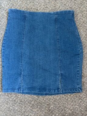 Denim Blvd High Waisted Slim Fit Stretchy Denim Mini Pencil Skirt